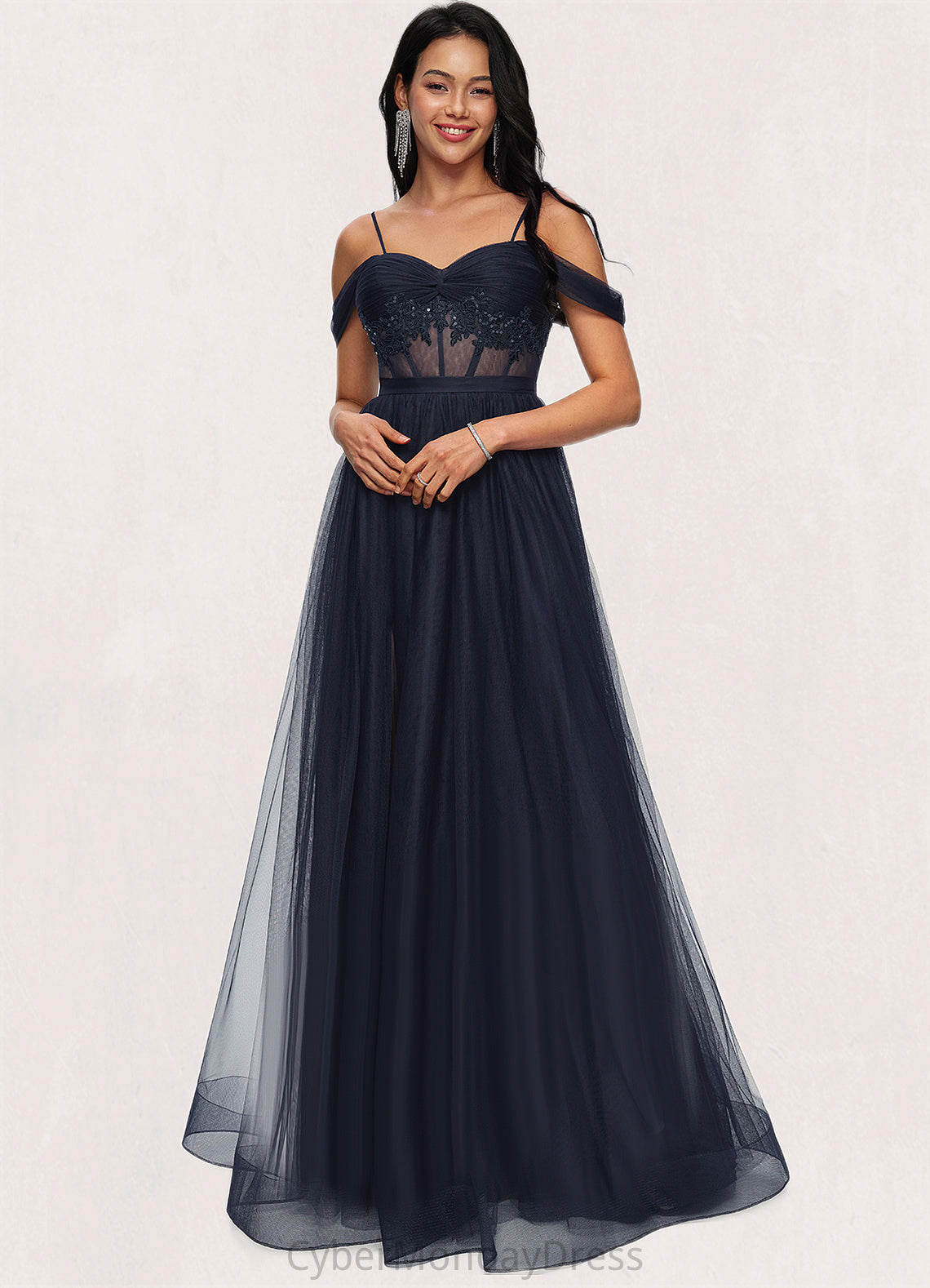 Alma Ball-Gown/Princess Off the Shoulder Floor-Length Tulle Prom Dresses With Appliques Lace Sequins DTP0022221