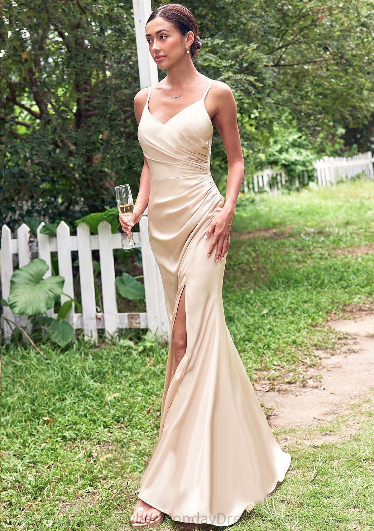 Sheath/Column V Neck Sleeveless Floor-Length Stretch Satin Bridesmaid Dresses with Pleated Split Shania DTP0025222