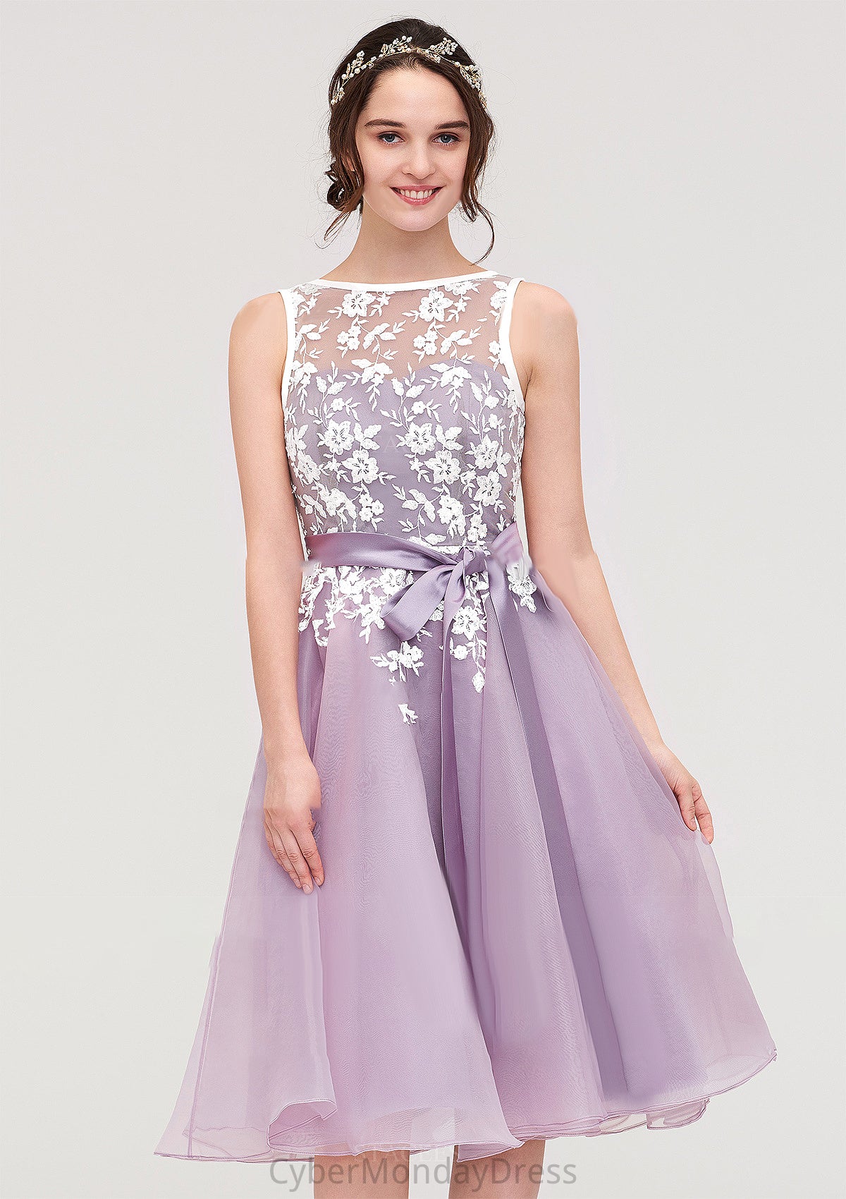 Bateau Sleeveless Organza Knee-Length A-line/Princess Bridesmaid Dresses With Sashes Lace Itzel DTP0025358