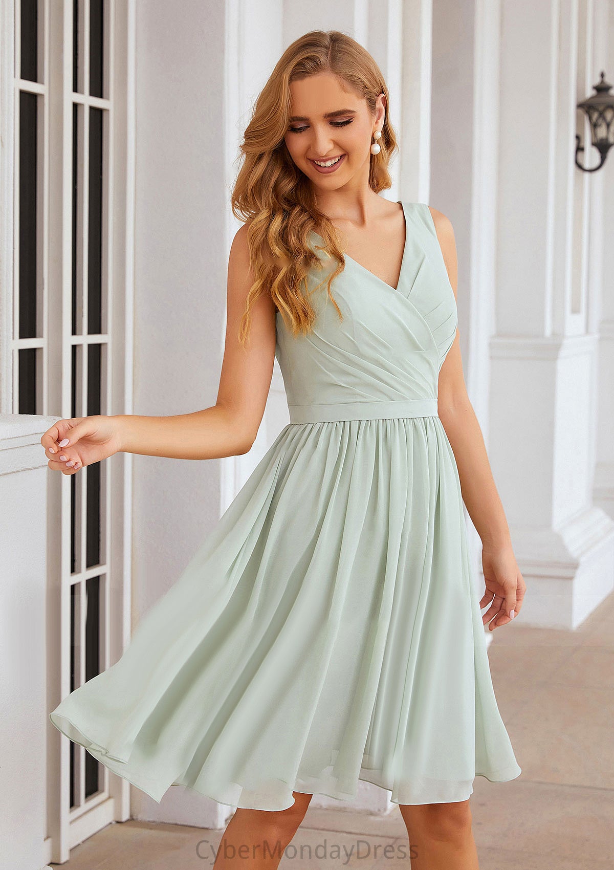 A-line V Neck Sleeveless Chiffon Knee-Length Bridesmaid Dresses With Pleated Waistband Mira DTP0025383