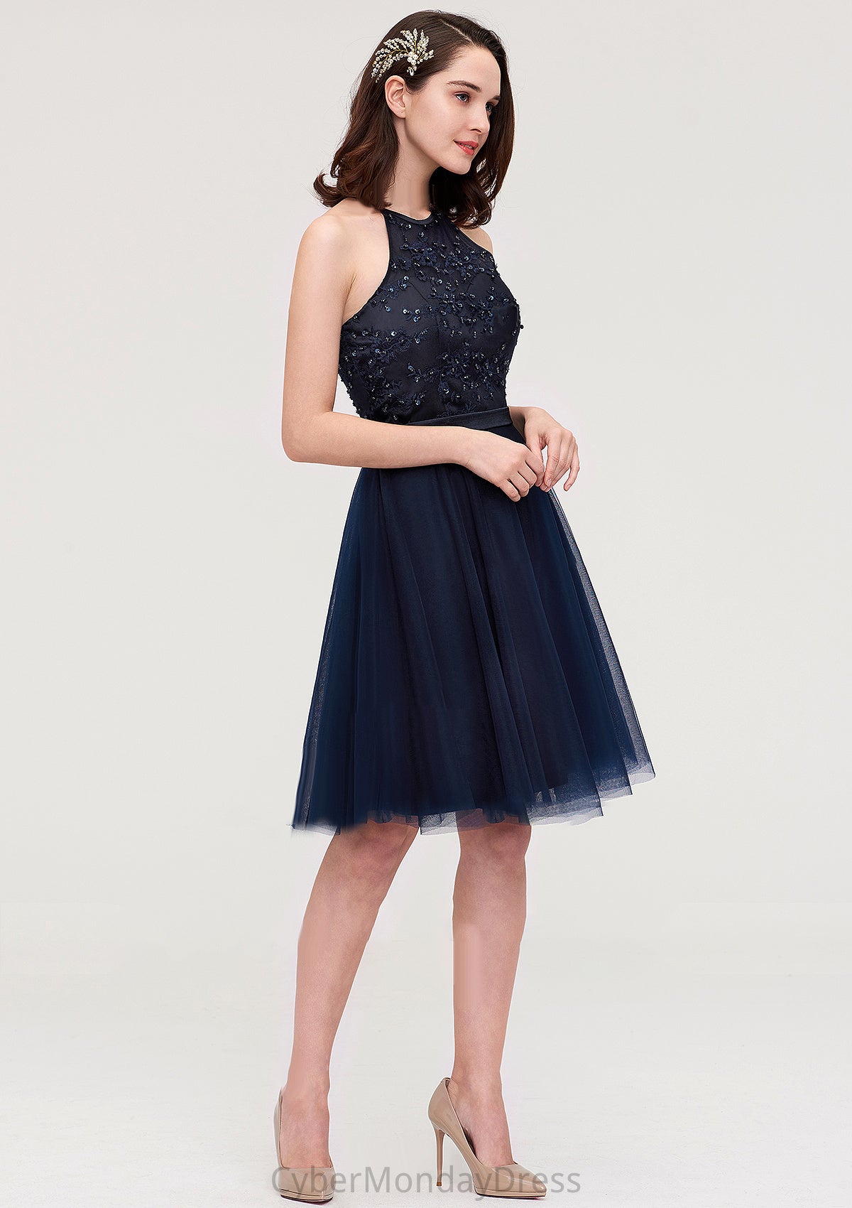 Sleeveless Halter Knee-Length Tulle A-line/Princess Bridesmaid Dresses With Sequins Appliqued Sashes Amari DTP0025430