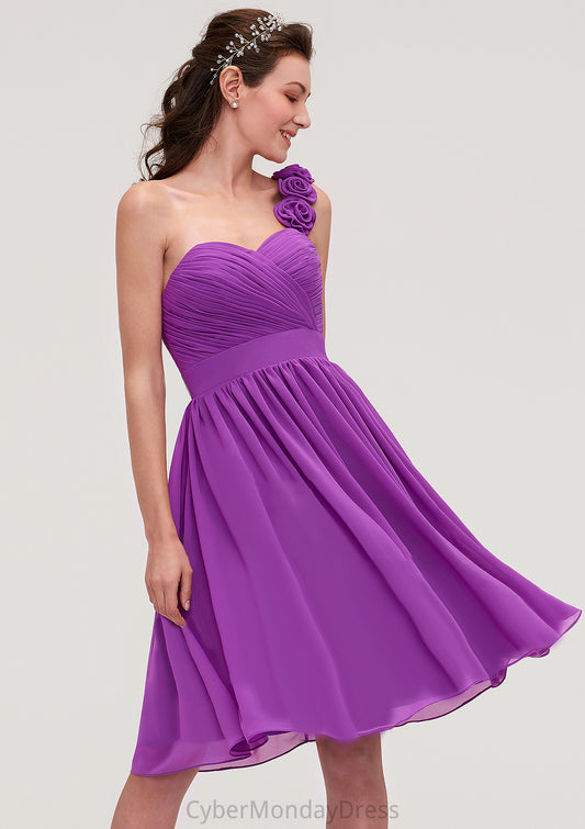 One-Shoulder Sleeveless Knee-Length Chiffon A-line/Princess Bridesmaid Dresseses With Pleated Flowers Eve DTP0025441