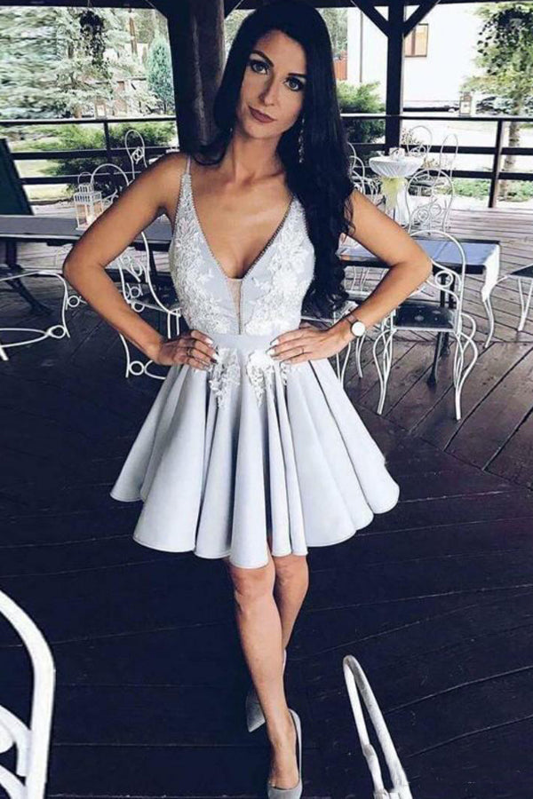 A-line Deep V Neck Sleeveless Appliques Homecoming Dresses