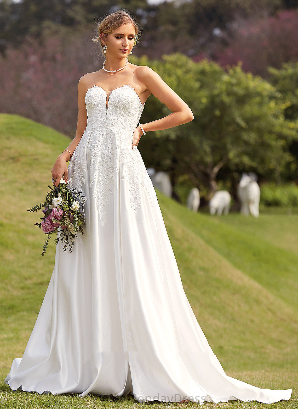 Train Chapel Sweetheart Wedding Wedding Dresses Lace Dress Moira Front Split With Satin Ball-Gown/Princess