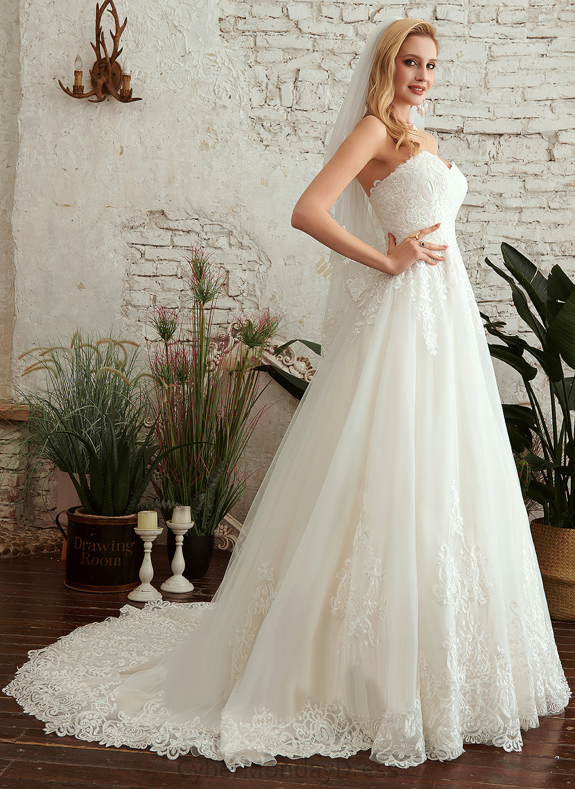 Dress Tulle Wedding Dresses With Lace Sariah Train Wedding A-Line Court Sweetheart