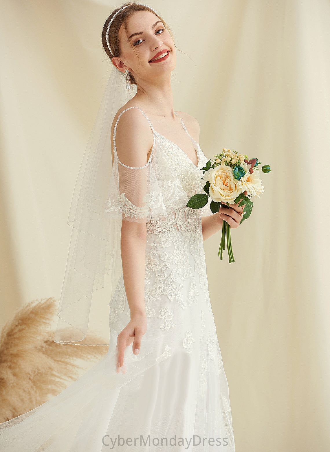 Lace Jacqueline With Wedding Dresses Tulle V-neck A-Line Sweep Dress Wedding Beading Train