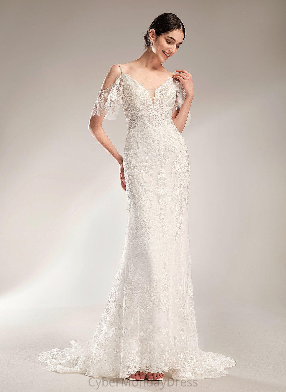 Sequins With Lace Tulle Train Beading Dress Naomi Wedding Dresses Chapel Wedding V-neck Trumpet/Mermaid