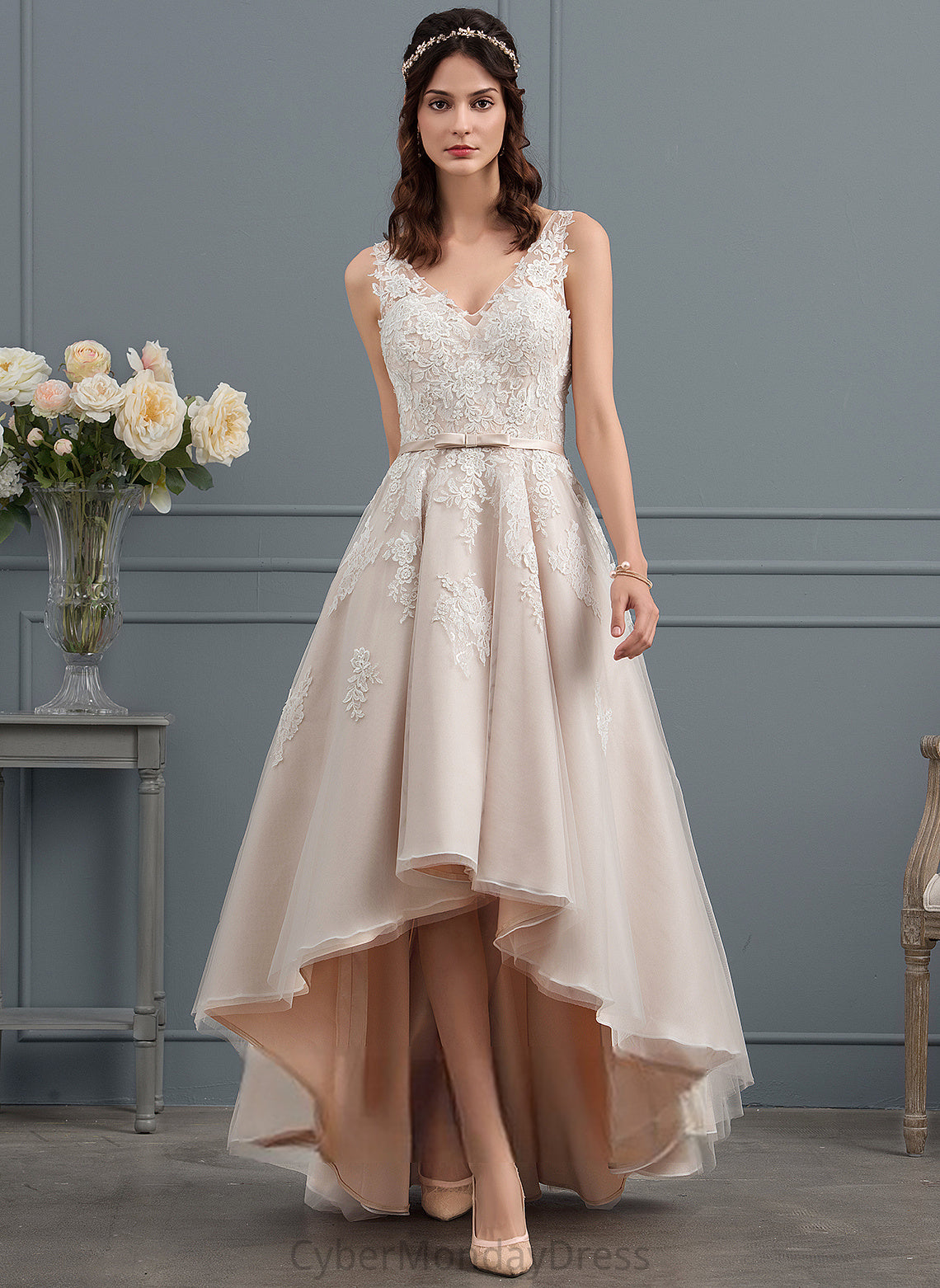 Asymmetrical Dress Tulle With Anahi Wedding Dresses V-neck A-Line Bow(s) Satin Wedding Lace