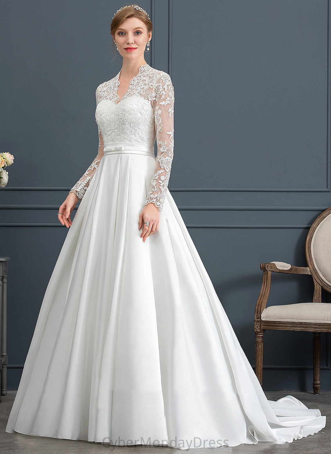 Ball-Gown/Princess Dress Satin Bow(s) V-neck Train Lace Court With Karina Wedding Dresses Wedding