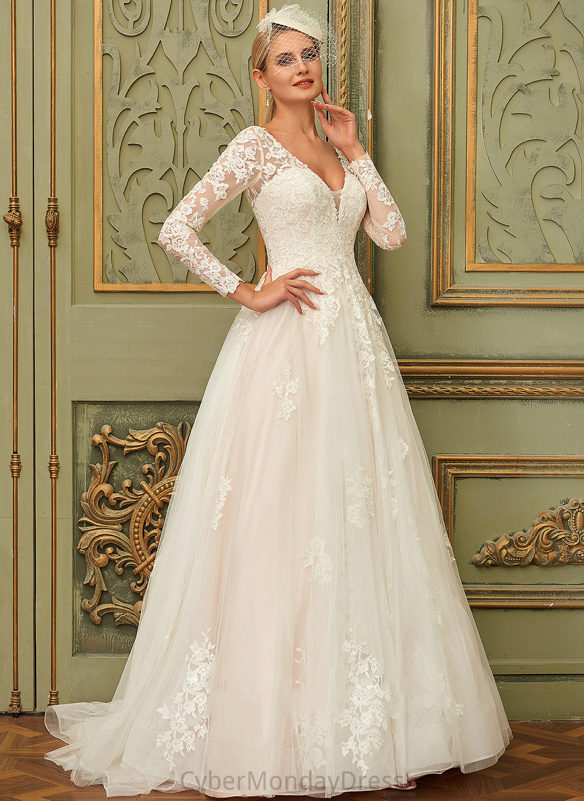 Dress Wedding Dresses Train Tulle Wedding Court V-neck Lace Genesis Ball-Gown/Princess