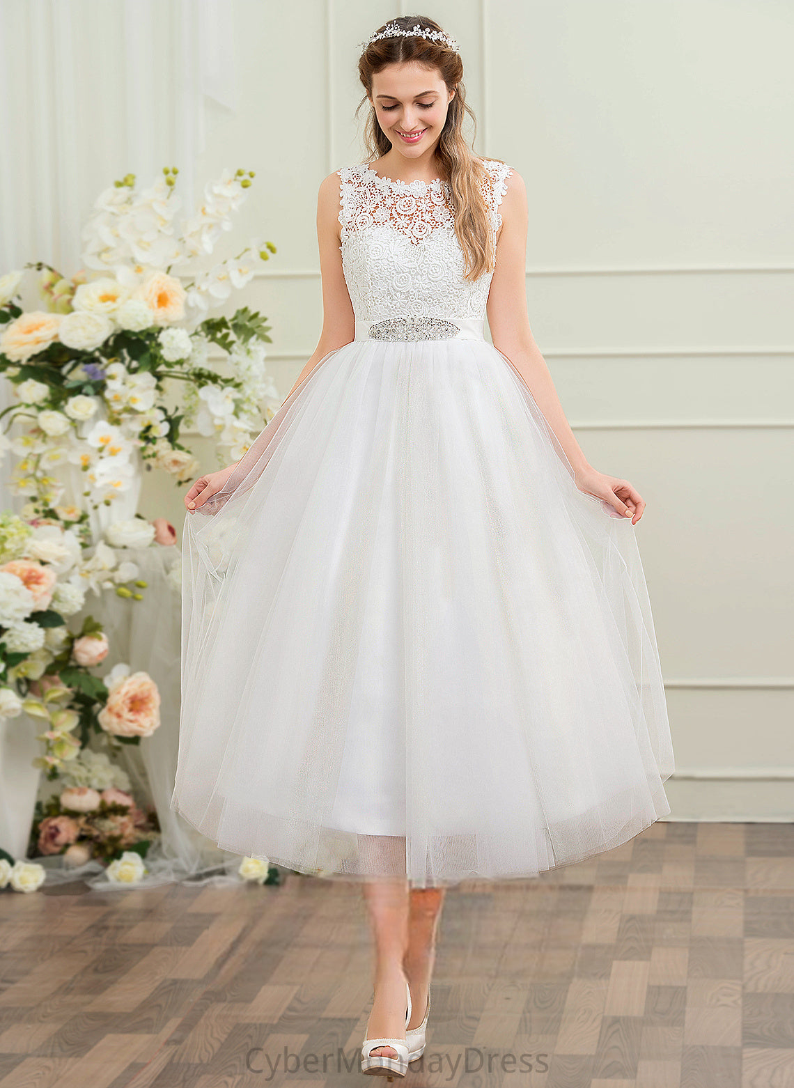 Evie Dress Beading Ball-Gown/Princess Wedding Dresses With Neck Satin Tea-Length Lace Scoop Tulle Wedding Sequins