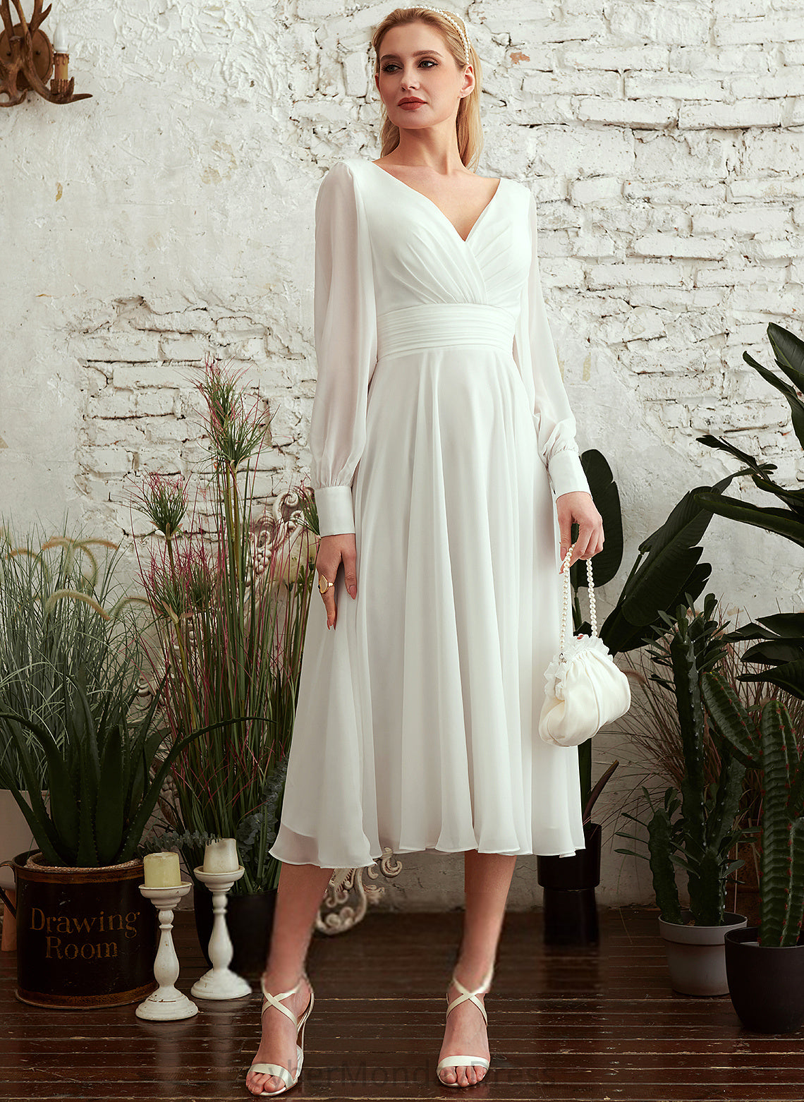 Wedding Tea-Length Wedding Dresses A-Line V-neck Chiffon Dress Madeleine