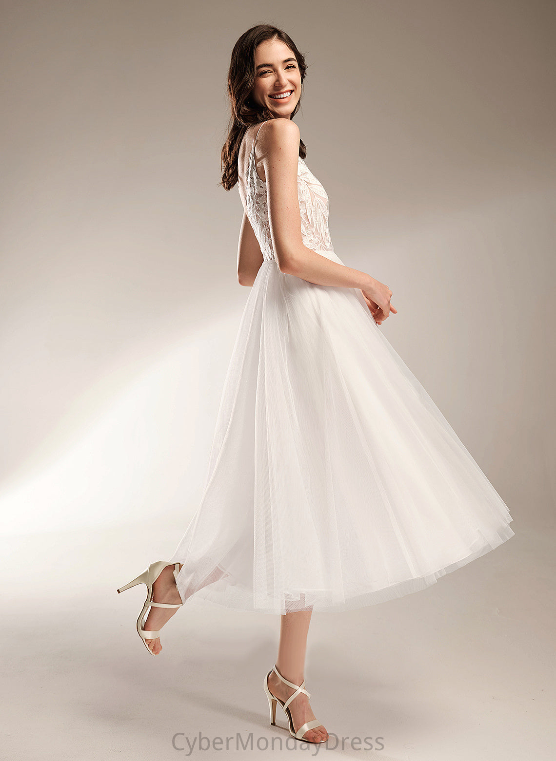 Tea-Length Tulle Lace A-Line Lena Dress Wedding V-neck Wedding Dresses