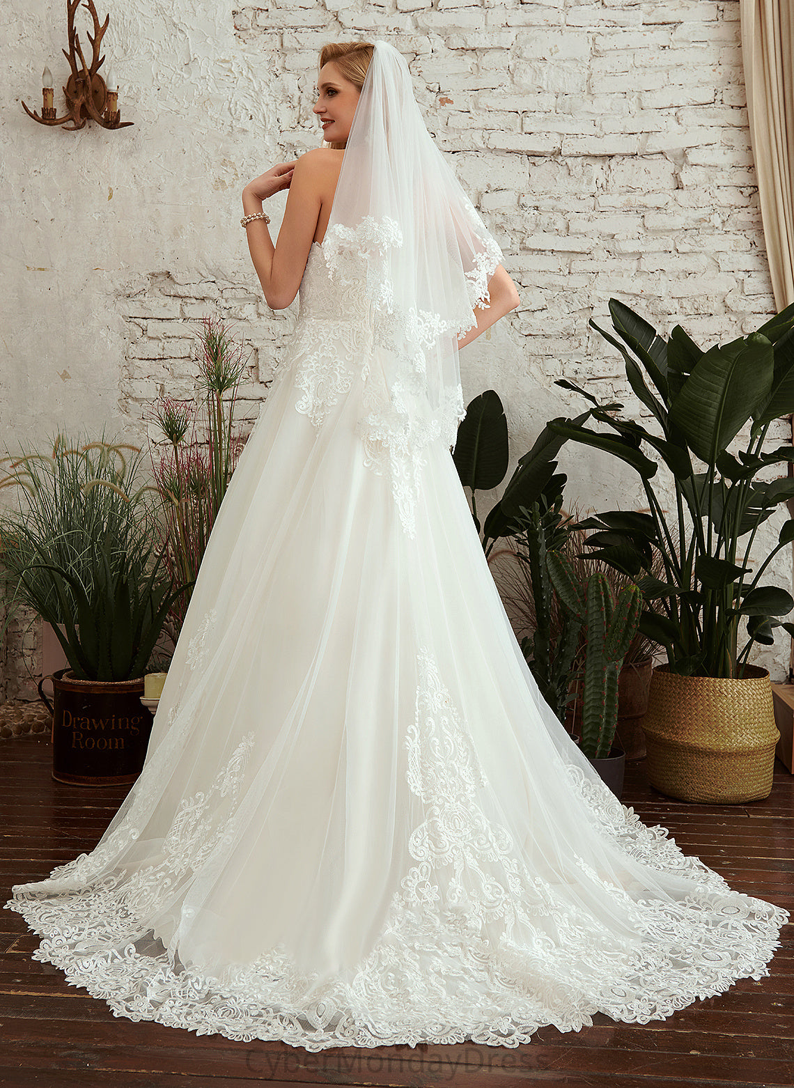 Dress Tulle Wedding Dresses With Lace Sariah Train Wedding A-Line Court Sweetheart