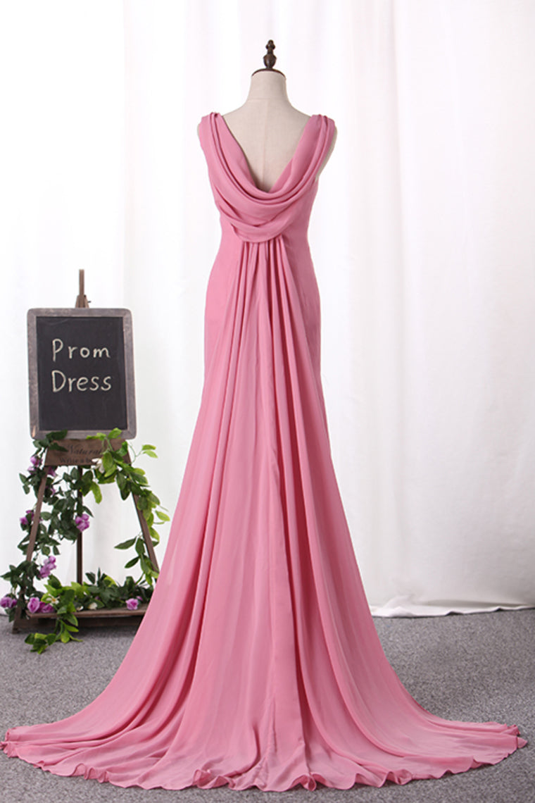 2024 Sexy Open Back V Neck Chiffon Mermaid Sweep Train Bridesmaid Dresses