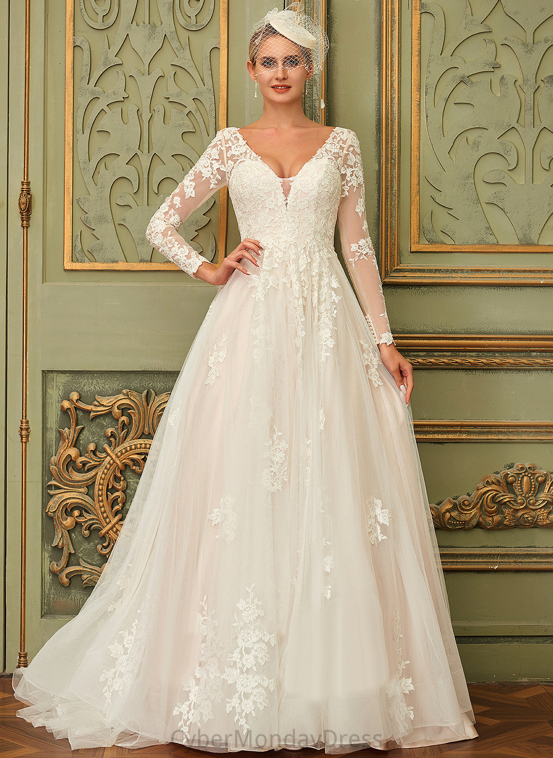 Dress Wedding Dresses Train Tulle Wedding Court V-neck Lace Genesis Ball-Gown/Princess