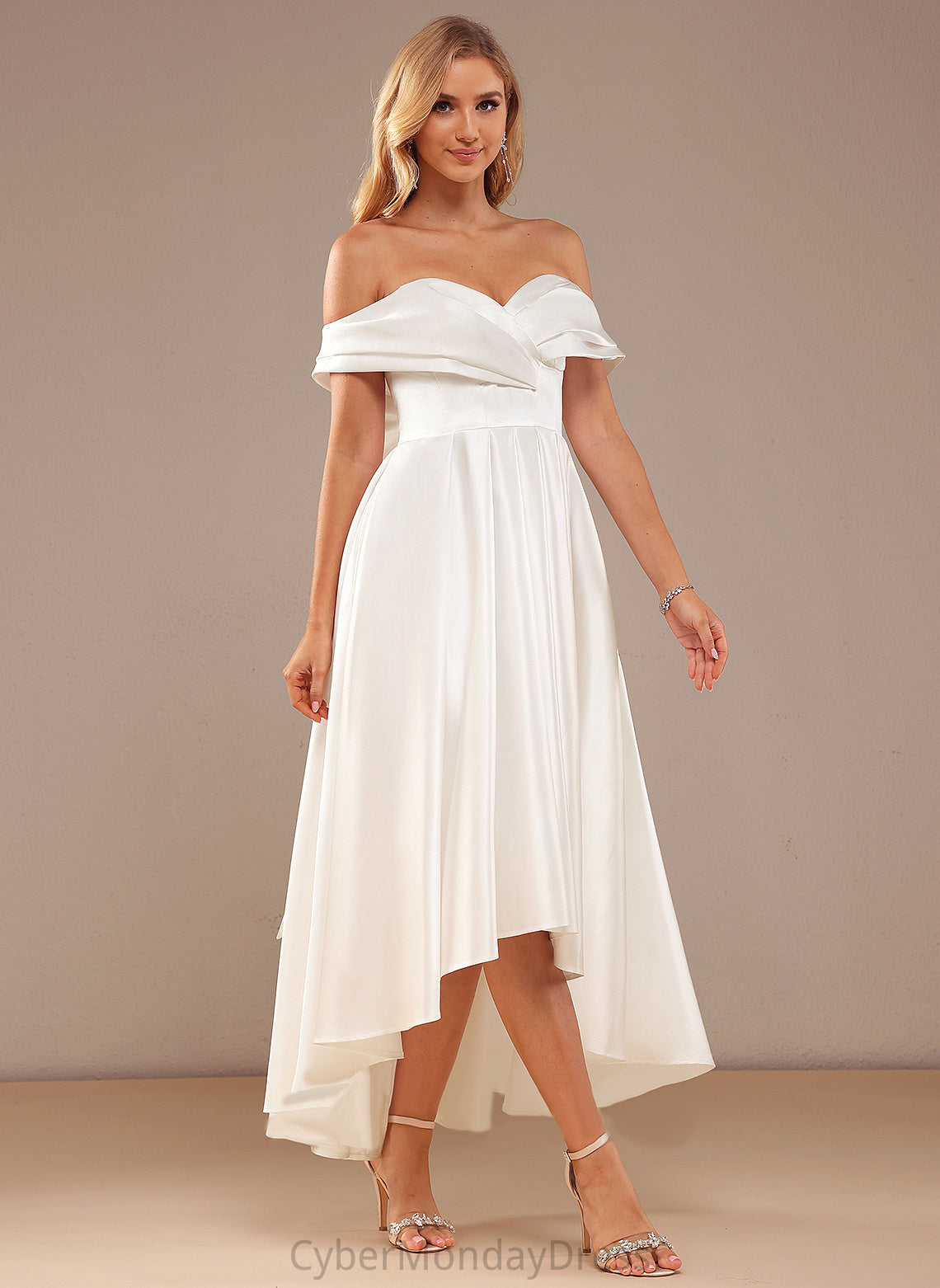 With Rhianna Pockets Off-the-Shoulder Wedding Dresses Dress Wedding A-Line Asymmetrical Satin