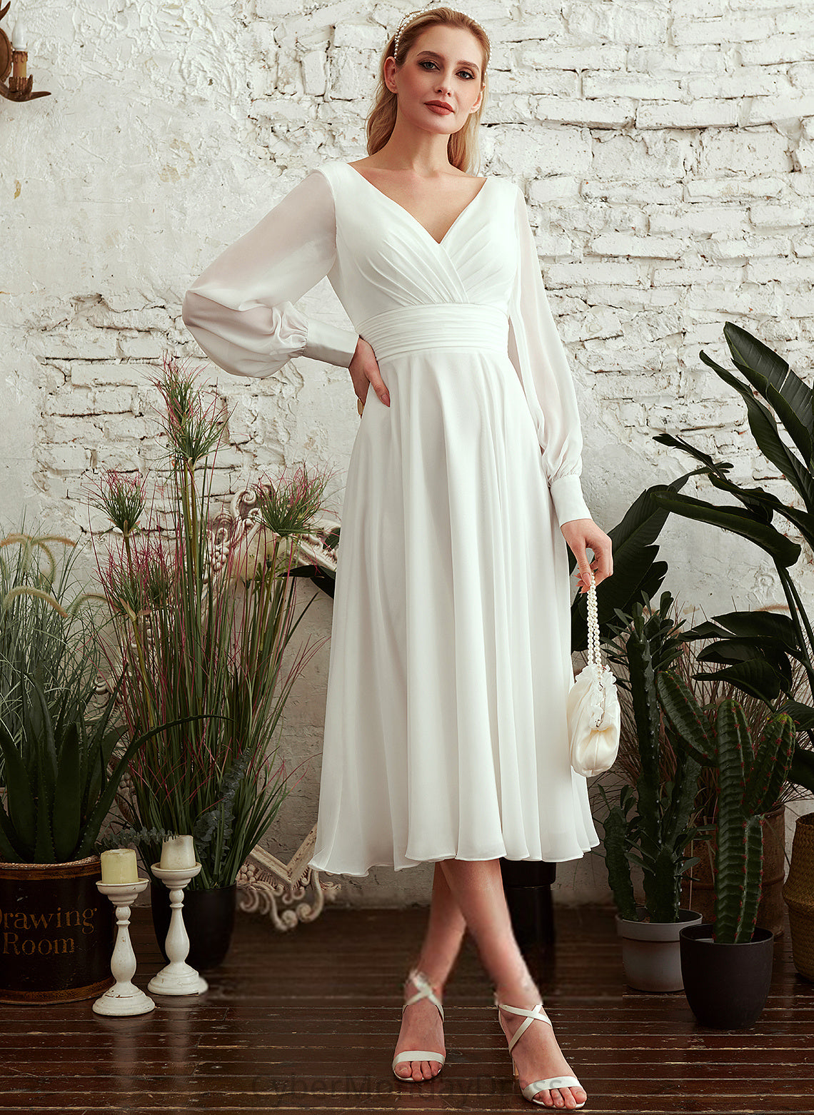 Wedding Tea-Length Wedding Dresses A-Line V-neck Chiffon Dress Madeleine