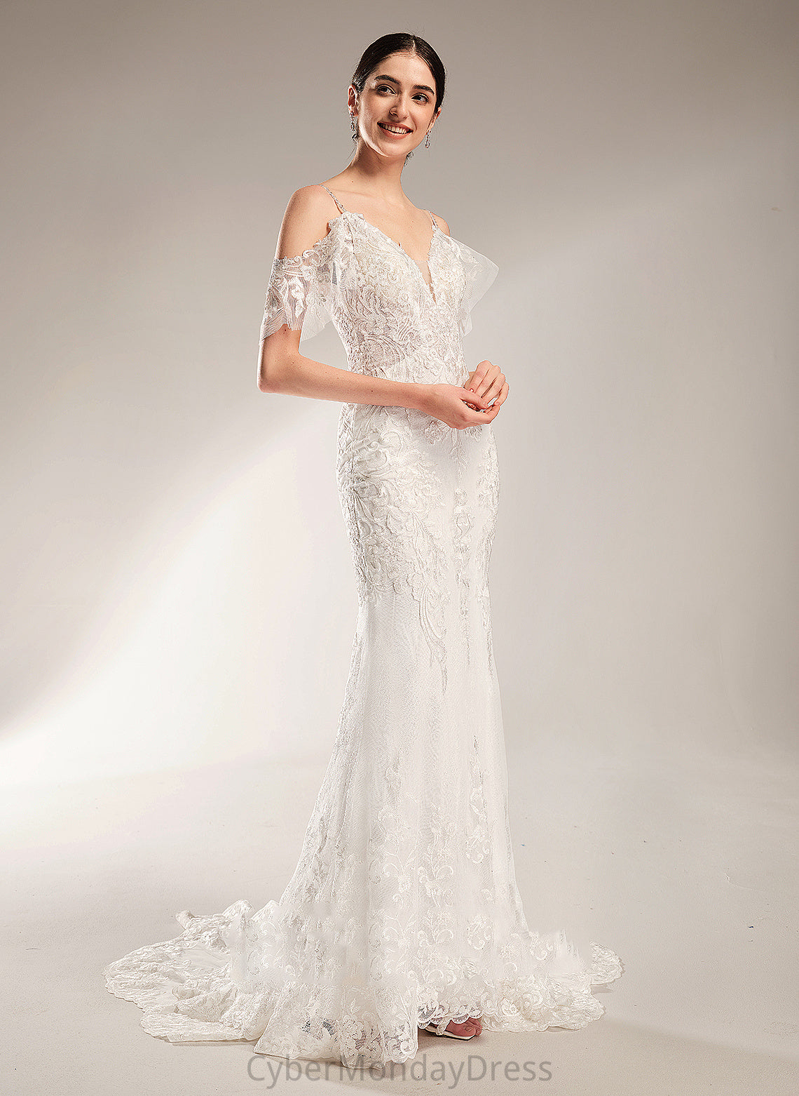 Sequins With Lace Tulle Train Beading Dress Naomi Wedding Dresses Chapel Wedding V-neck Trumpet/Mermaid