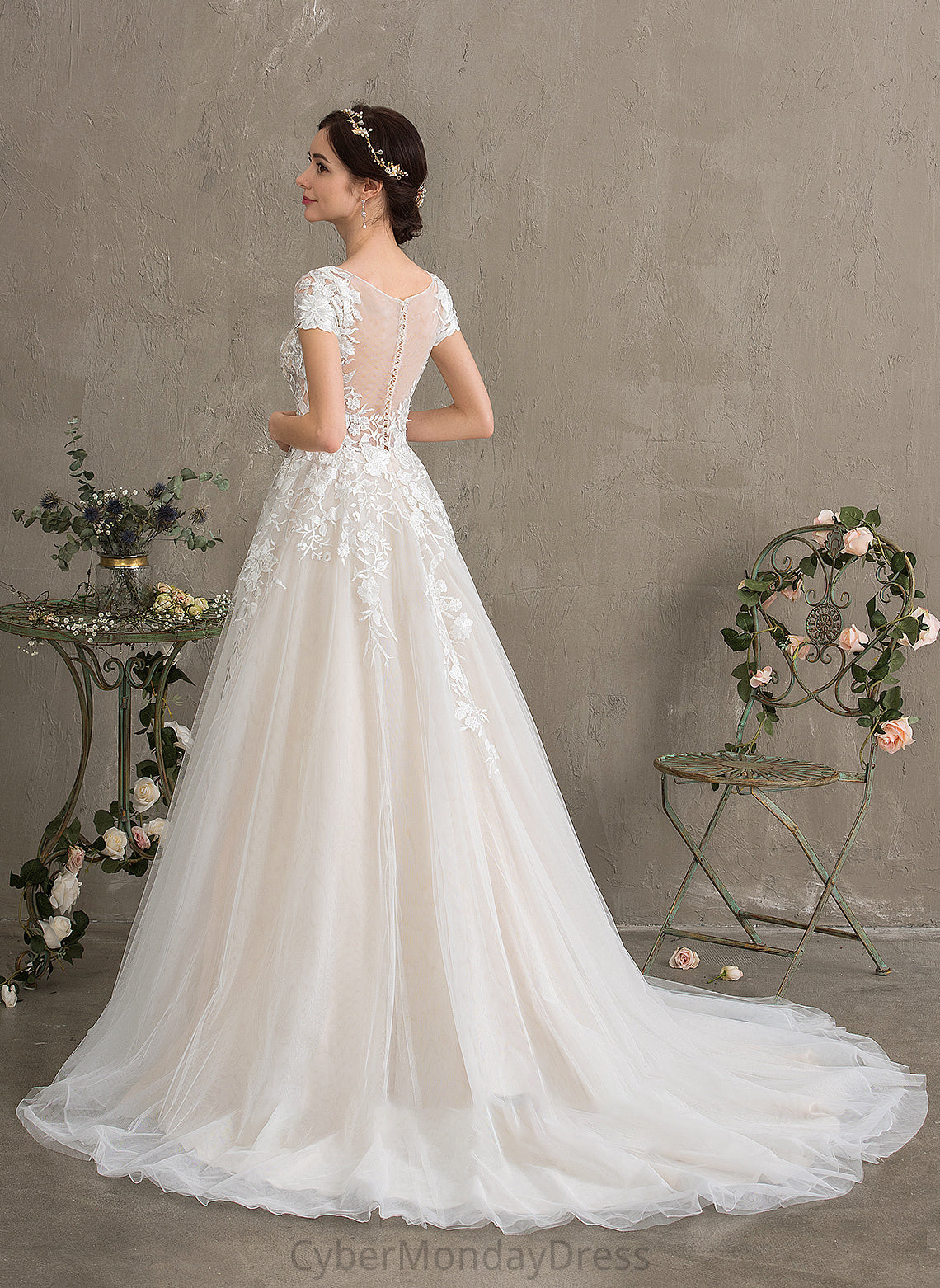 Illusion Dress Wedding Ball-Gown/Princess Tulle Court Wedding Dresses Alyson Train