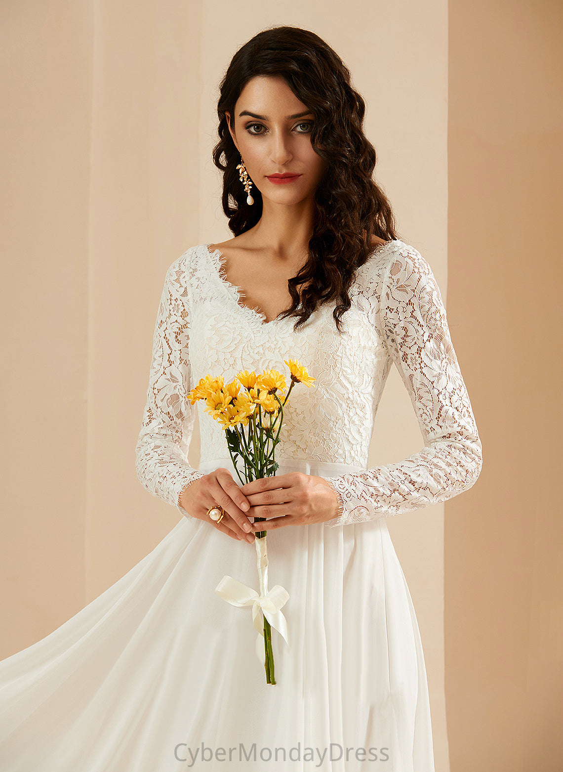 Sweep Wedding Dresses Chiffon Wedding Elaine Train Lace With A-Line Dress V-neck