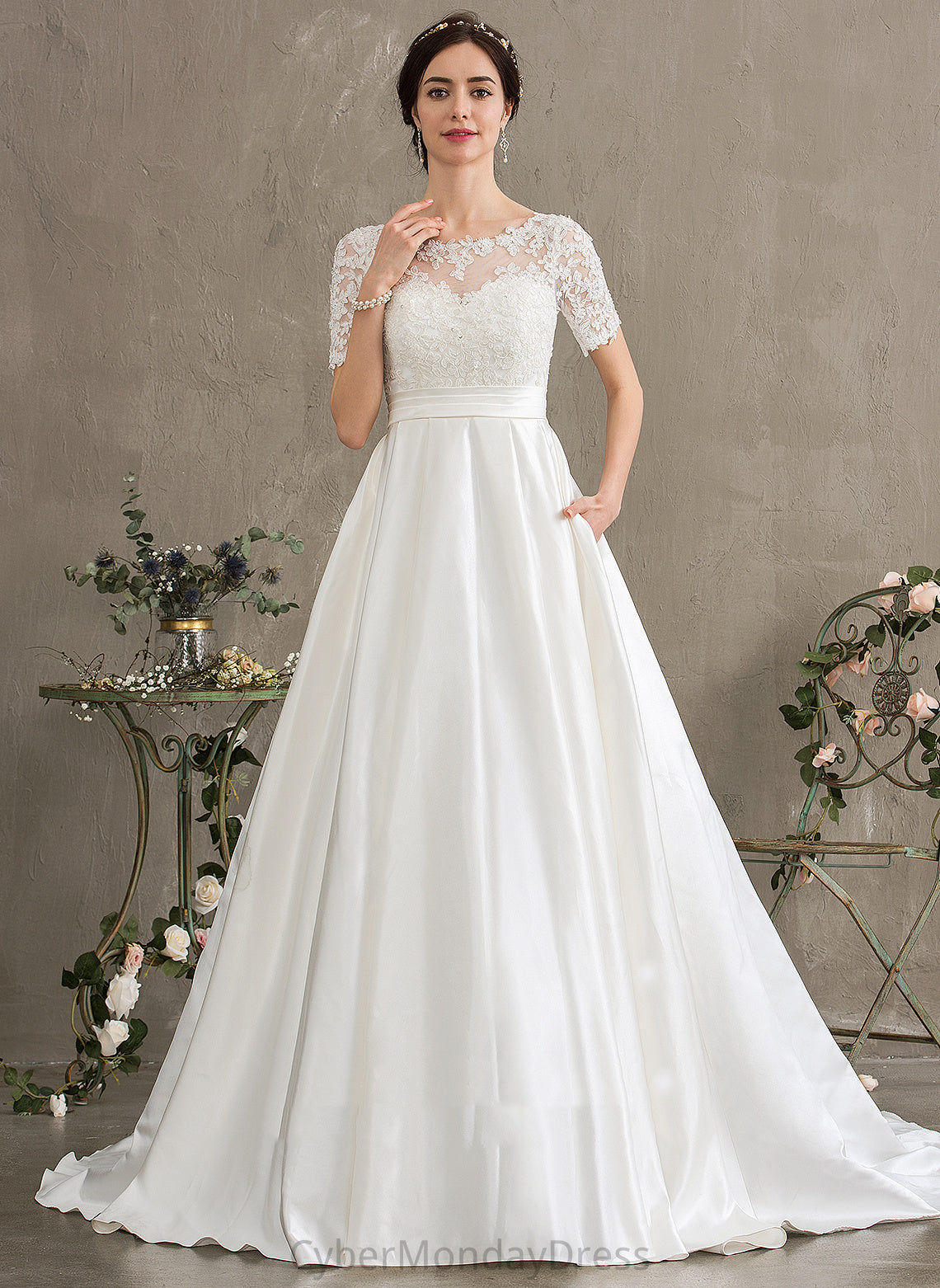 Beading Ball-Gown/Princess Satin Quintina Wedding Sequins Court Pockets With Lace Dress Train Wedding Dresses