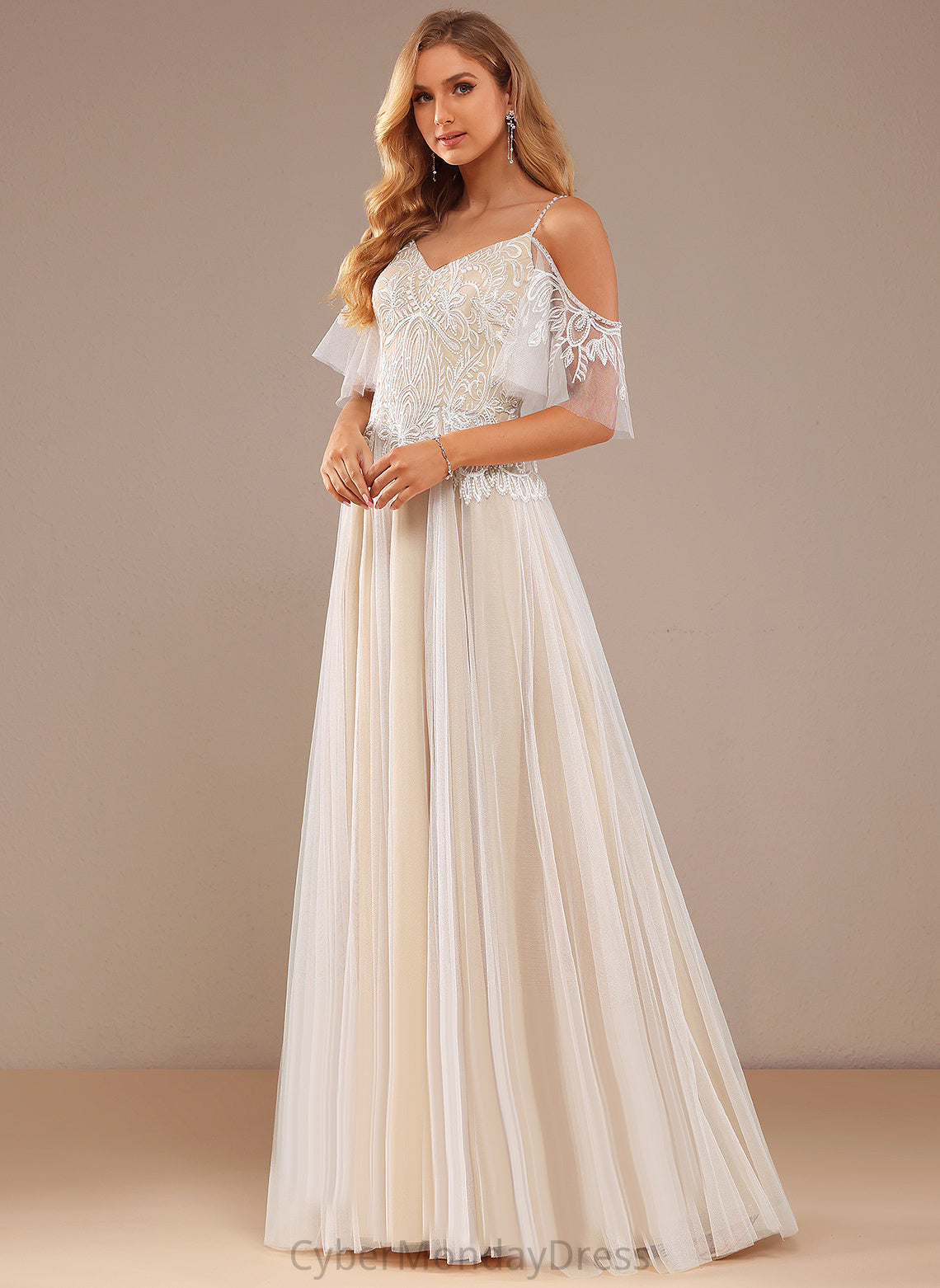 Wedding Dresses Floor-Length Tulle Sequins Dress A-Line V-neck Gisselle Lace Lace With Beading Ruffle Wedding