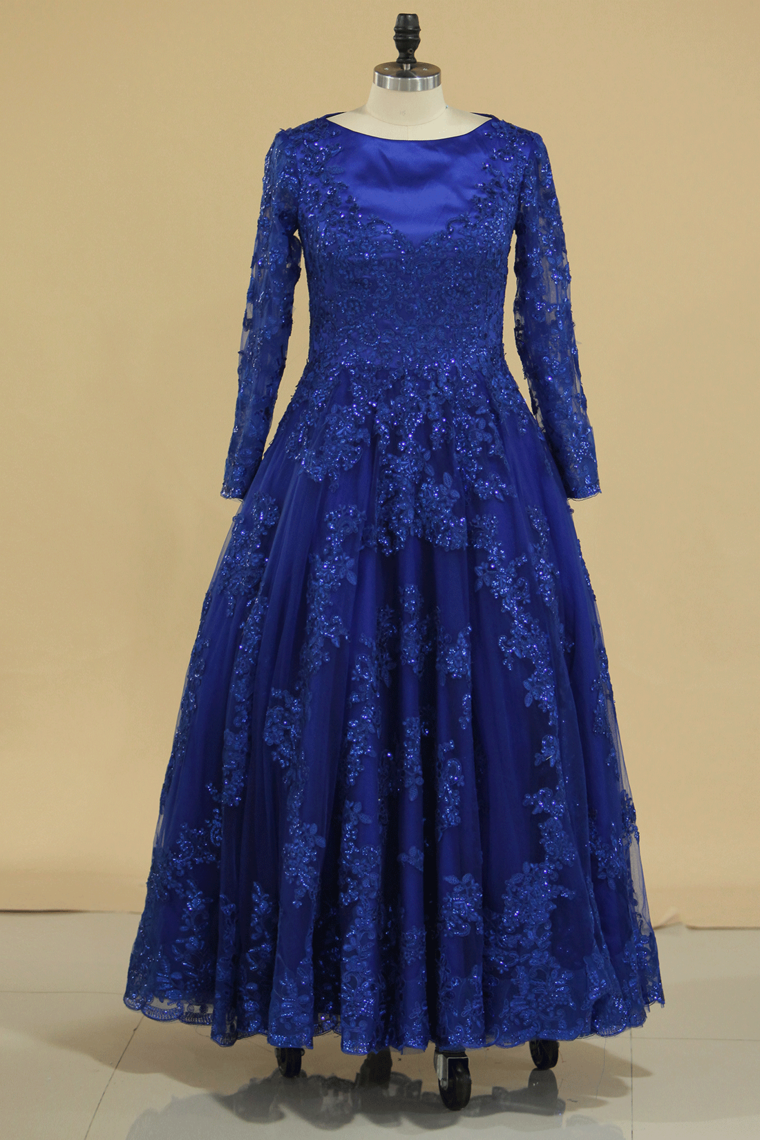 2024 Dark Royal Blue Long Sleeves A Line Tulle With Applique